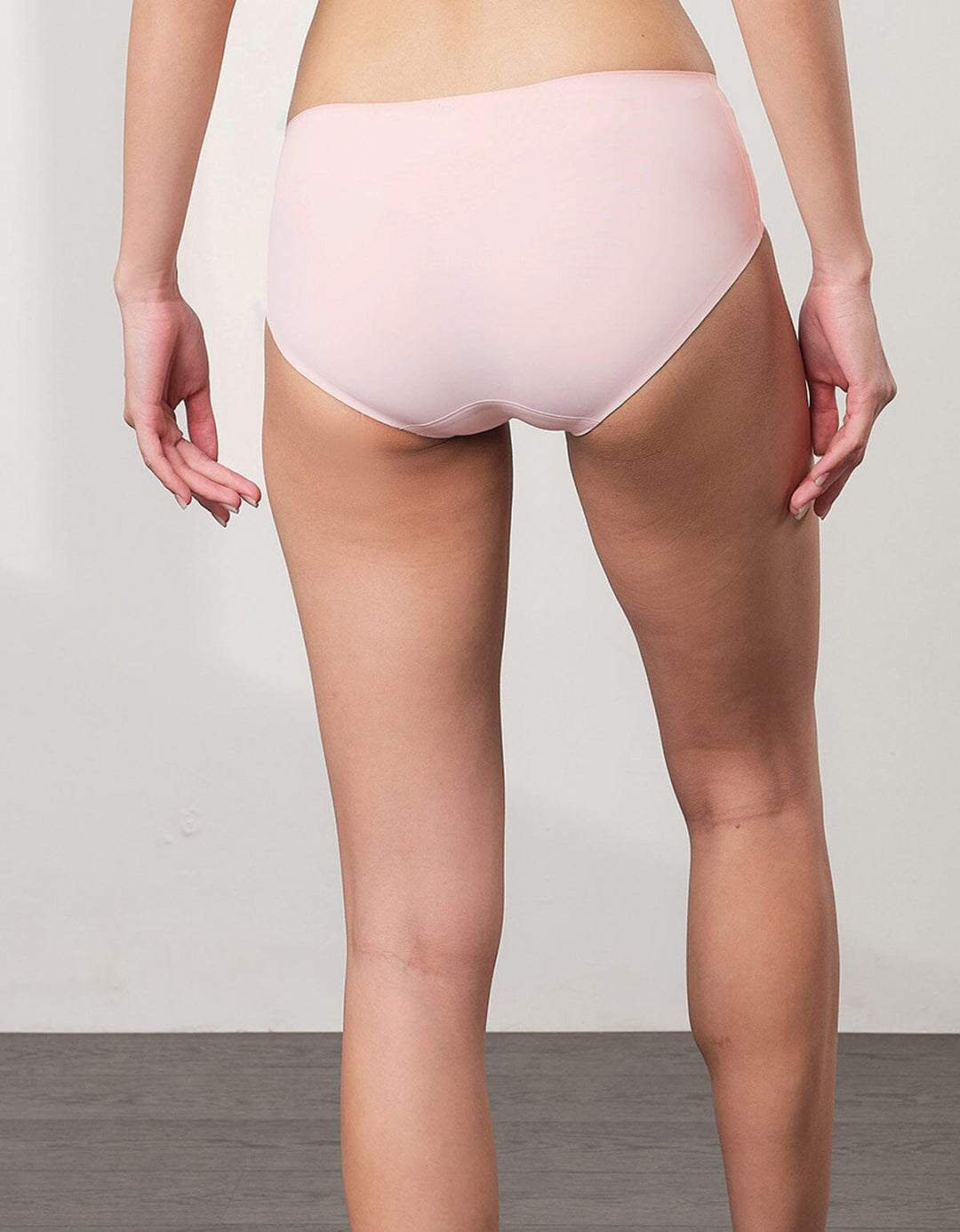 SMOOTHING Hipster Panty Hipster Her own words 