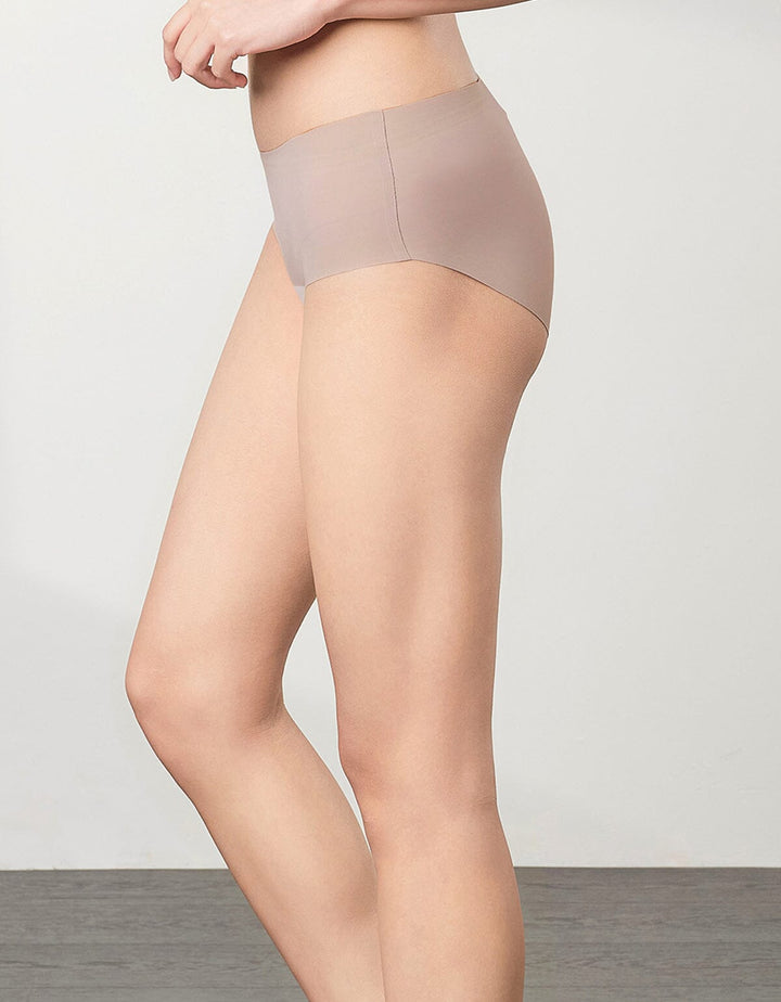 SMOOTHING Free-cut Hipster Panty Hipster Her own words 