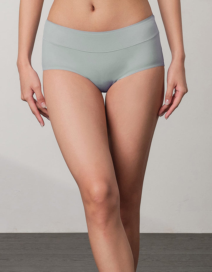 SIGNATURE Boyleg Panty Boyleg Her own words 