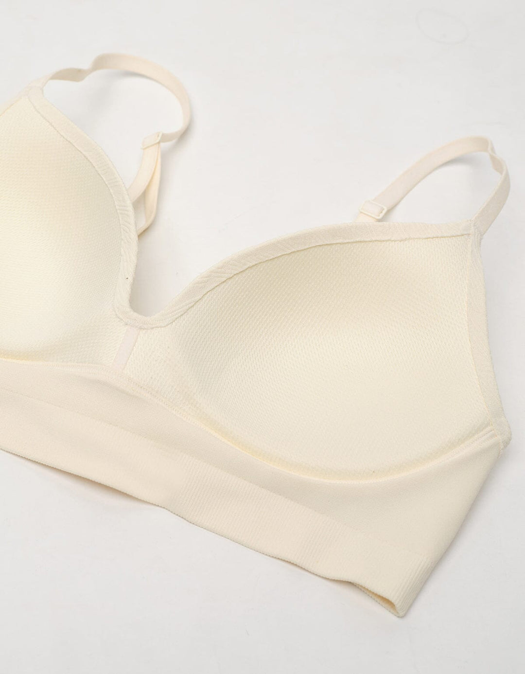INVISIBLE REmarshmallowPad™ & REherbafoam™ Seamless Knit Soft Touch Non Wired Bra Bra Her own words 